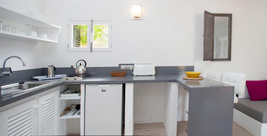 פלאיה מיג'ורן Bungalows Sa Sargantana מראה חיצוני תמונה